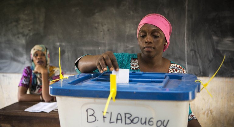 Mali : experts onusiens alertent contre la suspension des partis politiques