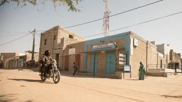 Rues de Tombouctou, région sous tension dans le Sahel