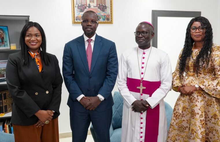 Rencontre historique entre le Premier ministre Sonko et l&rsquo;Archevêque de Dakar avant Popenguine