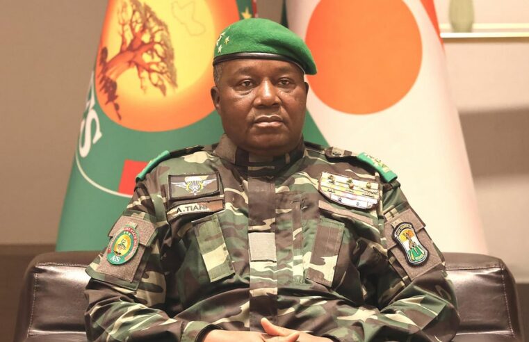 Le Niger durcit le ton : plusieurs médias étrangers suspendus par la junte