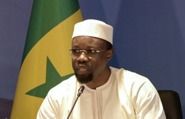 Crise politique au Sénégal : Faye destitue son Premier ministre Sonko