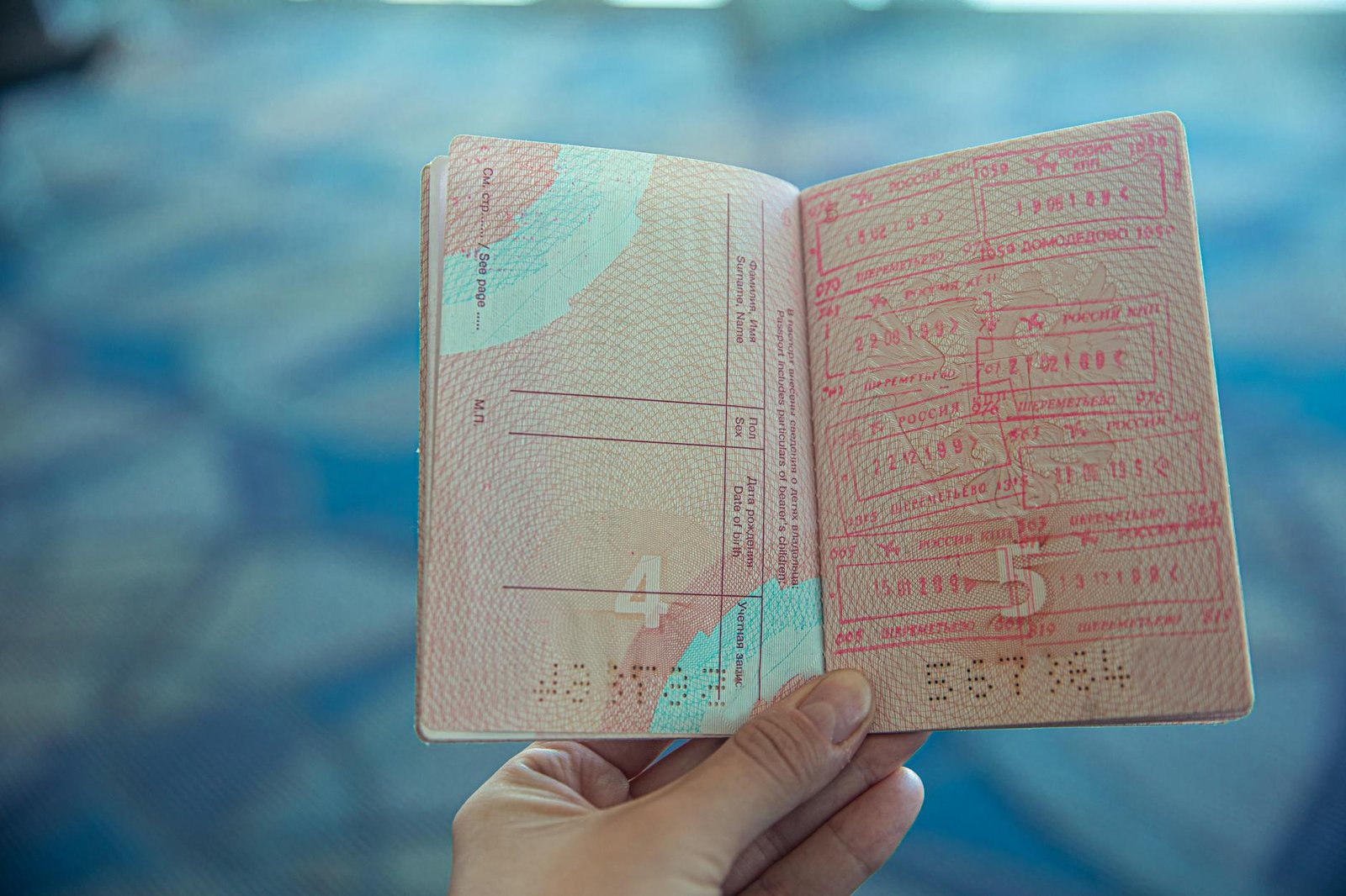 Sénégal : démantèlement d&rsquo;un réseau de faux visas à Dakar, un suspect arrêté
