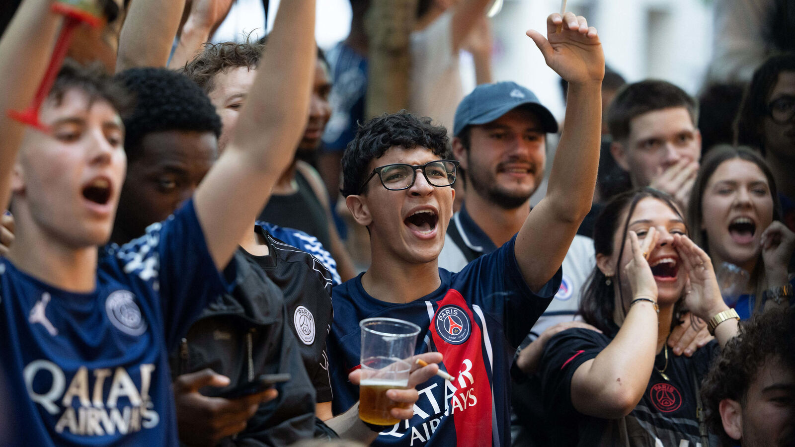 Où suivre la finale psg arsenal en Île-de-France ce samedi