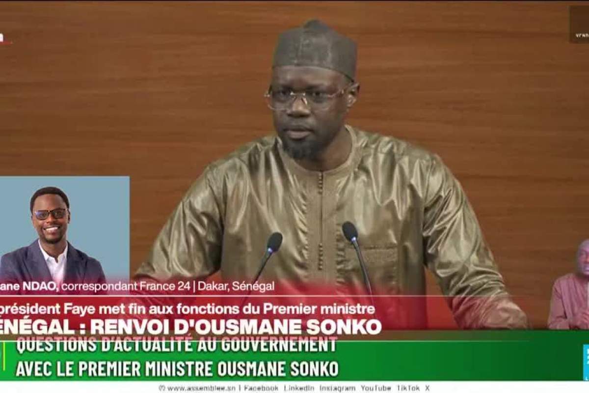 Sénégal : le président Faye destitue le Premier ministre Sonko