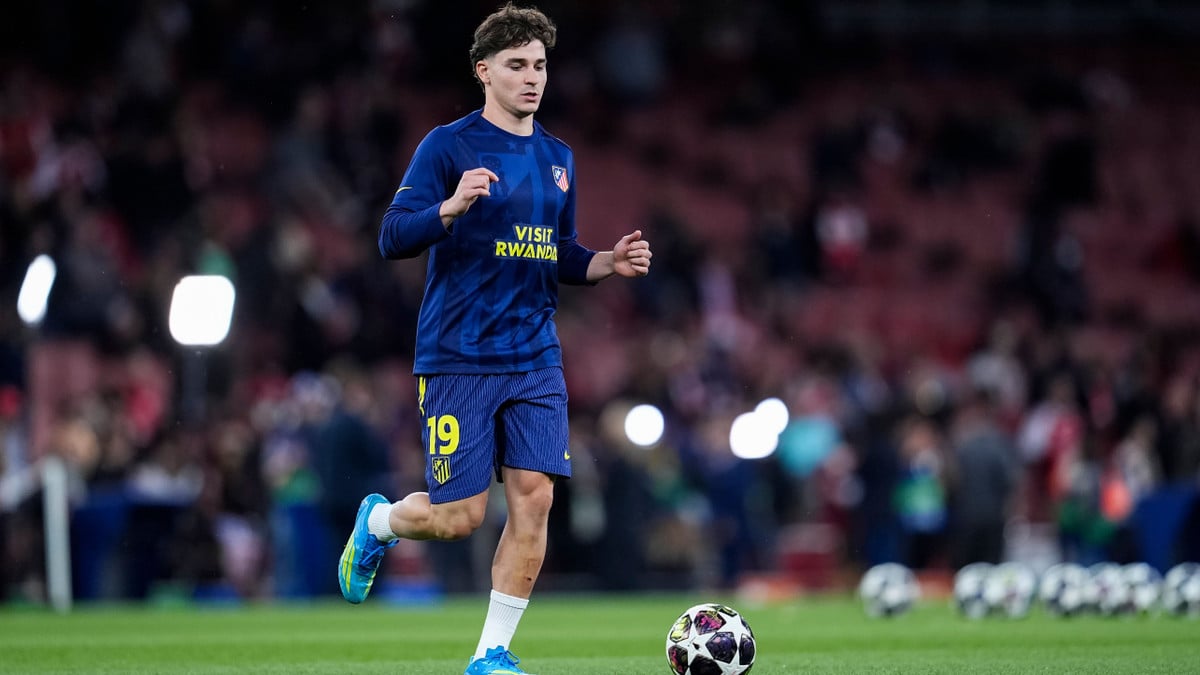 Transfert de julian alvarez : psg et barça en concurrence pour l&rsquo;international argentin