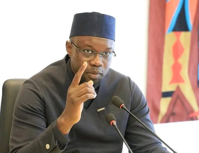 Sénégal : Sonko exige la finalisation rapide des infrastructures bloquées