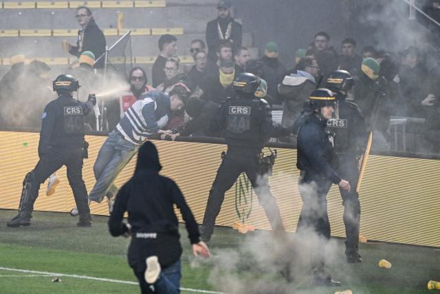 Match Nantes toulouse interrompu définitivement après invasion du terrain