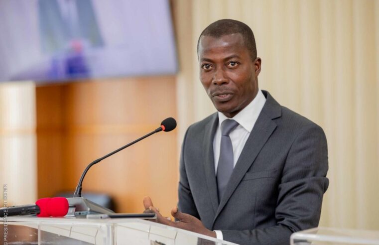 Bénin : houngbédji exhorte son successeur à préserver l&rsquo;honneur national