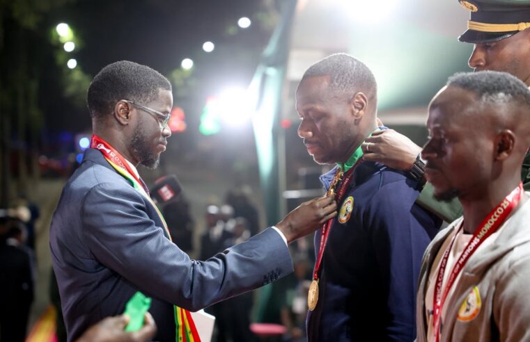 Football sénégalais : les primes de Bassirou Diomaye Faye provoquent des remous