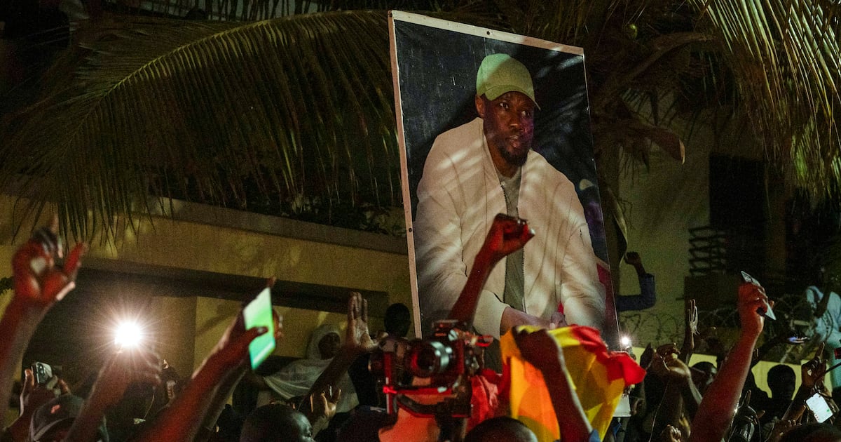 Crise politique au Sénégal : les raisons du limogeage de sonko