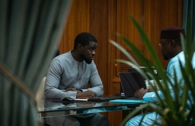Diomaye Faye remplace Sonko et son gouvernement au Sénégal