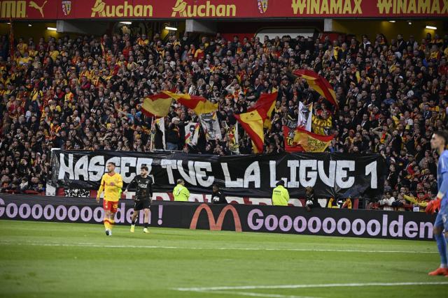 La polémique autour de la banderole des supporters lensois face au PSG