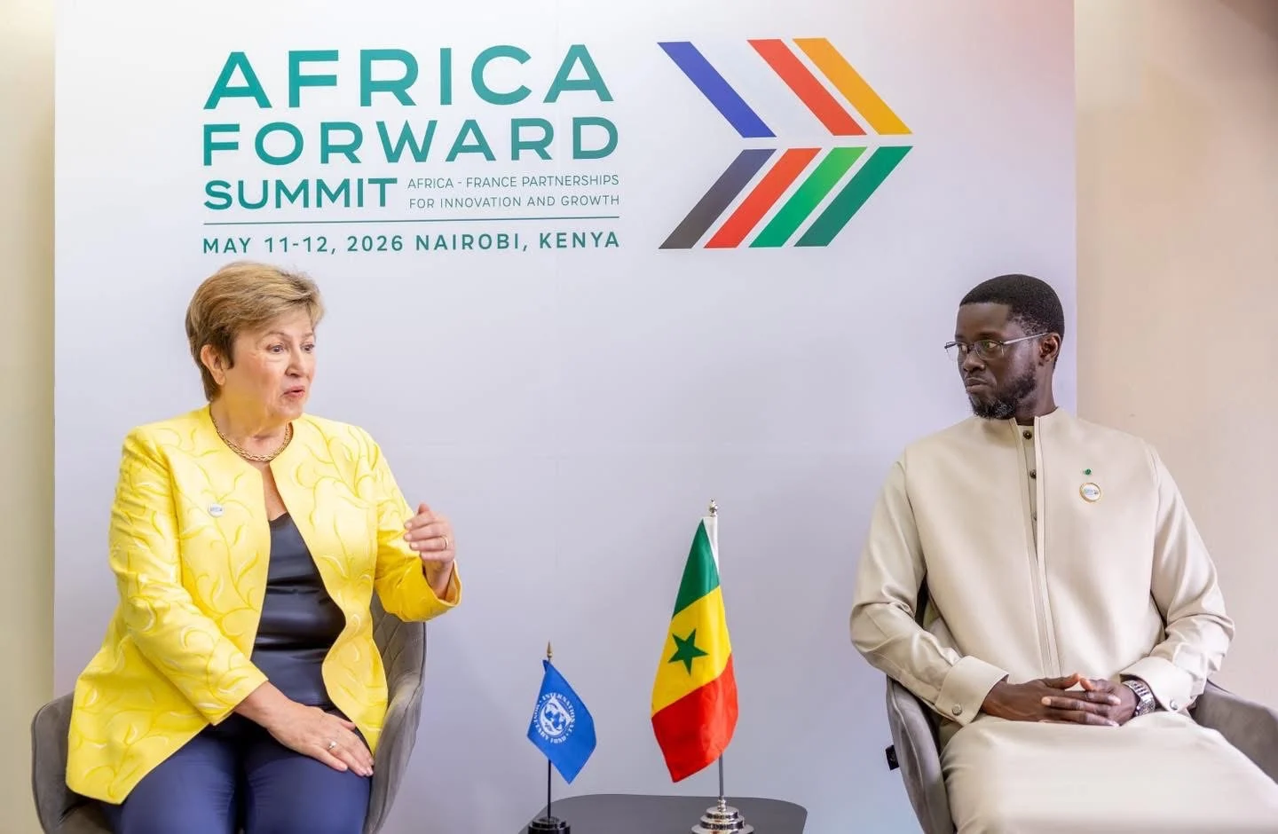 Kristalina Georgieva et Bassirou Diomaye lors d'une discussion sur la dette et les réformes économiques