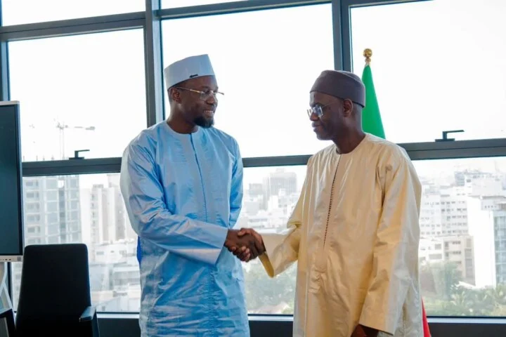 Primature : passation de services entre Ousmane Sonko et Al Aminou Lô