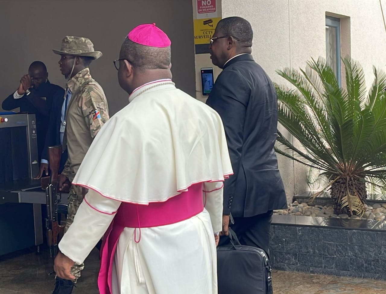 Rdc : la cenco met en garde contre un troisième mandat de felix tshisekedi