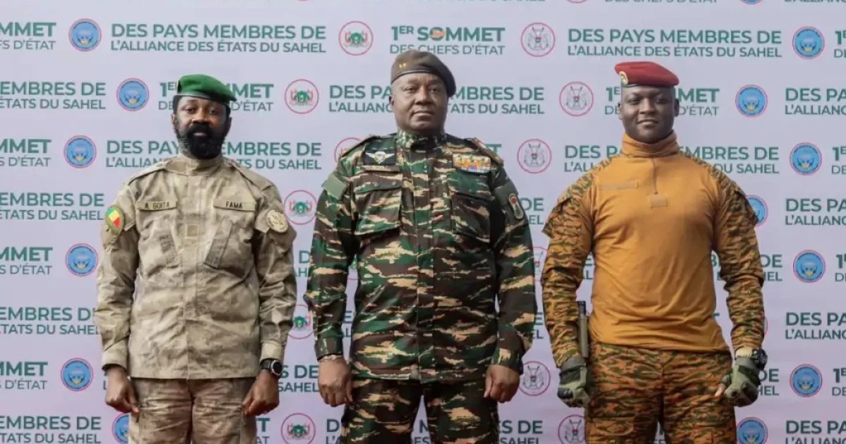 Le Burkina Faso rompt avec la France, l&rsquo;AES unifiée contre Paris