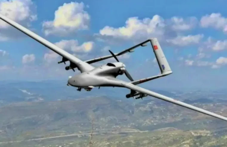 Le Maroc déploie des drones turcs Bayraktar Akıncı à Ben Guerir