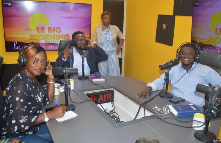 La nouvelle génération de journalistes camerounais face aux défis de l&rsquo;indépendance
