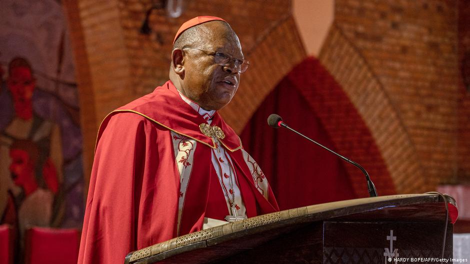 Ambongo : la paix d&rsquo;abord, pas de réforme constitutionnelle