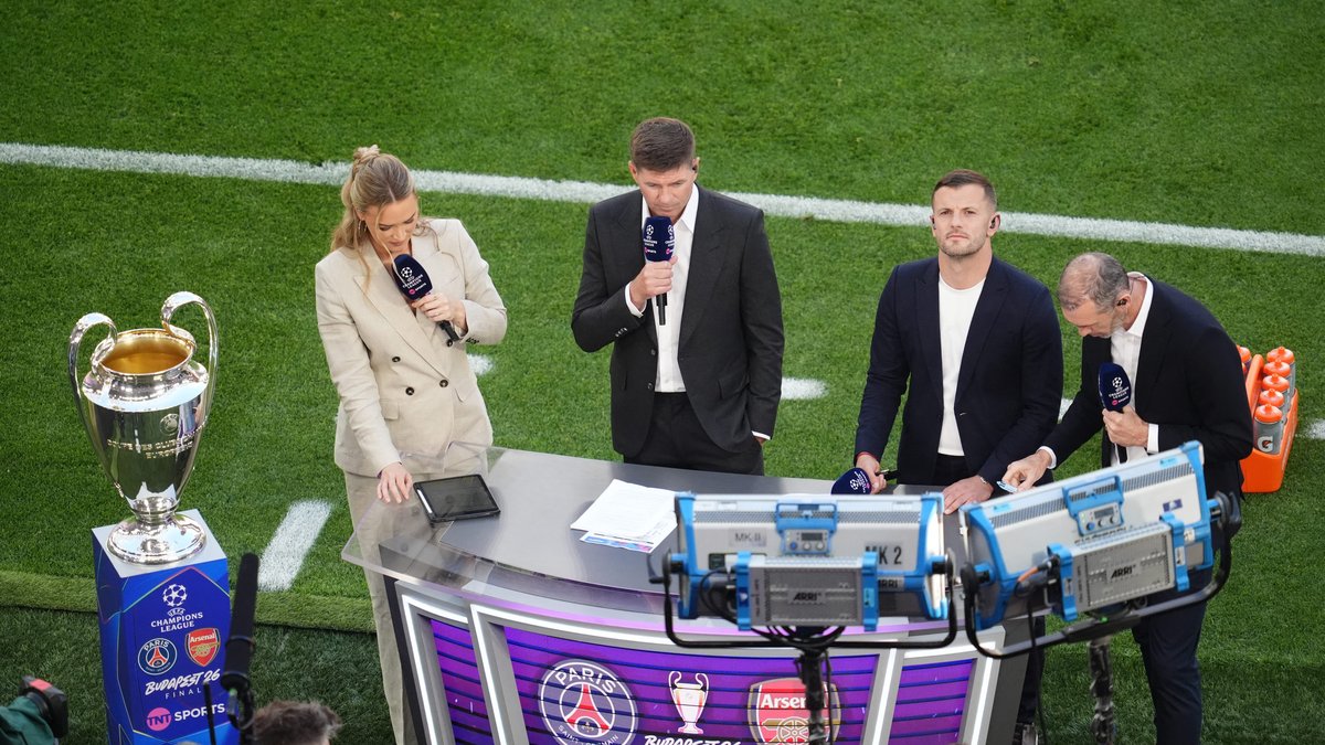 Erreur de commentateurs à la finale psg arsenal : quand le sport devient une farce
