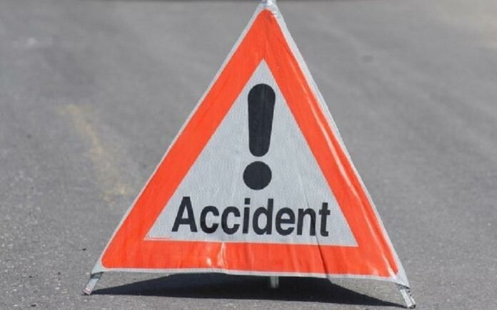 Collision meurtrière sur la route nationale 1 au Togo : bus et camion s&rsquo;affrontent