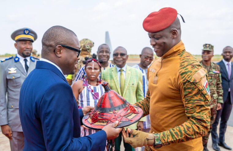 Le président béninois en visite officielle à Ouagadougou pour renforcer les liens avec le Burkina Faso