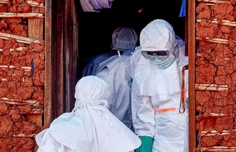 Ebola en Rdc: le gouvernement durcit les mesures de riposte après un cas en France