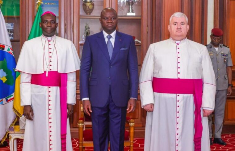 Gabon : le président Oligui Nguema officialise l&rsquo;accréditation de cinq ambassadeurs