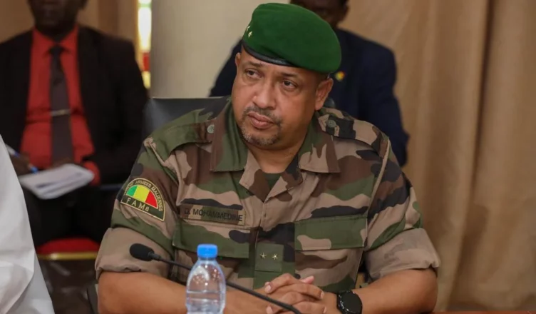 Mali : récompenses record pour la capture de terroristes recherchés