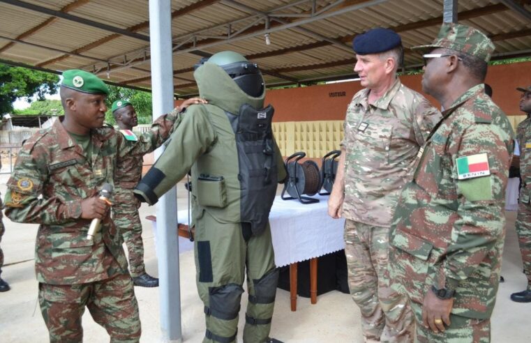 La France dote le Bénin d&rsquo;équipements antiexplosifs