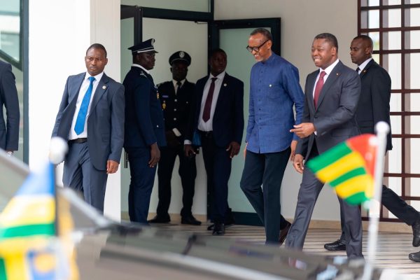 Paul Kagame et Faure Gnassingbé accélèrent le marché unique du transport aérien à Lomé