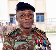 Général Bertin Bada, conseiller à la défense et à la sécurité