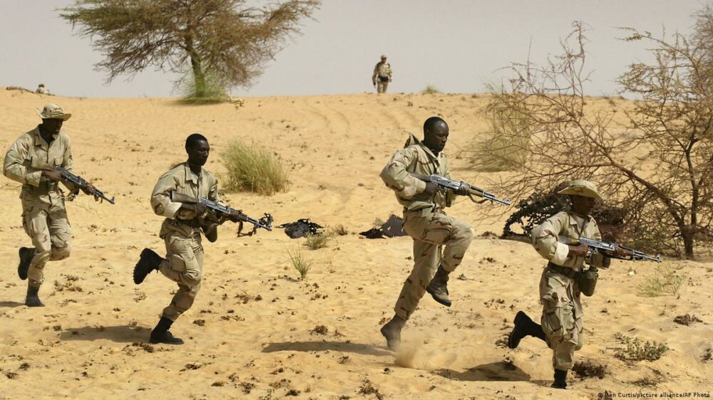 Récompenses pour la capture de chefs terroristes au Mali