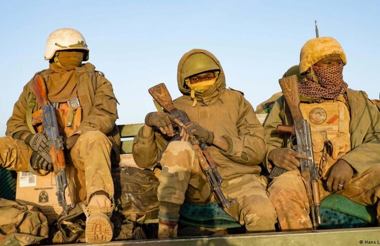Mercenaires russes au Mali : une stratégie qui limite les pertes
