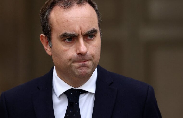 Sébastien lecornu part en visite officielle au qatar et au Maroc en tant que nouveau premier ministre