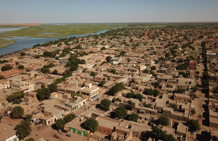 Des mercenaires russes de l&rsquo;Africa Corps assiégés dans le camp d&rsquo;Anéfis, les combats se poursuivent après une nouvelle offensive coordonnée
