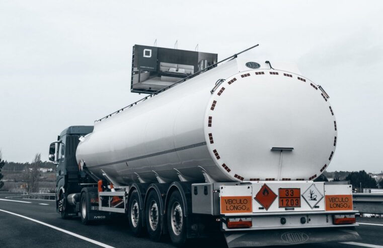 Mali : un convoi de 950 camions