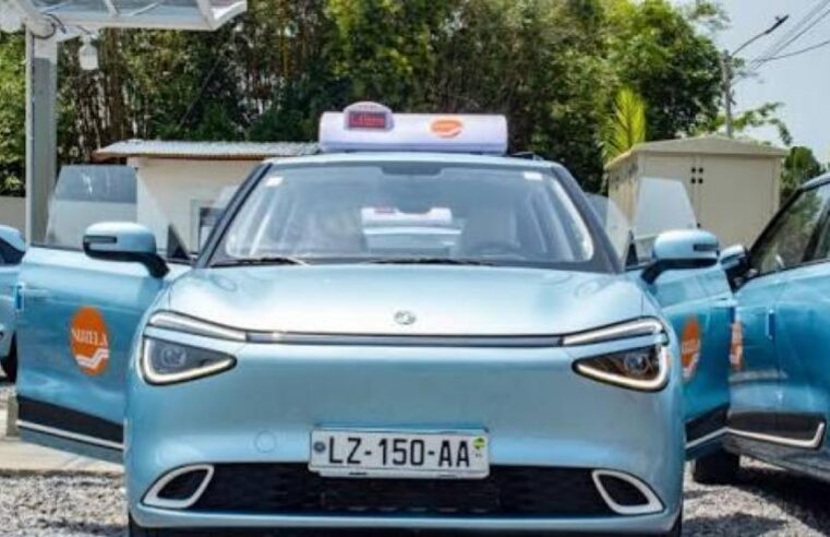 Le Gabon lève la TVA sur les véhicules électriques pour une transition verte