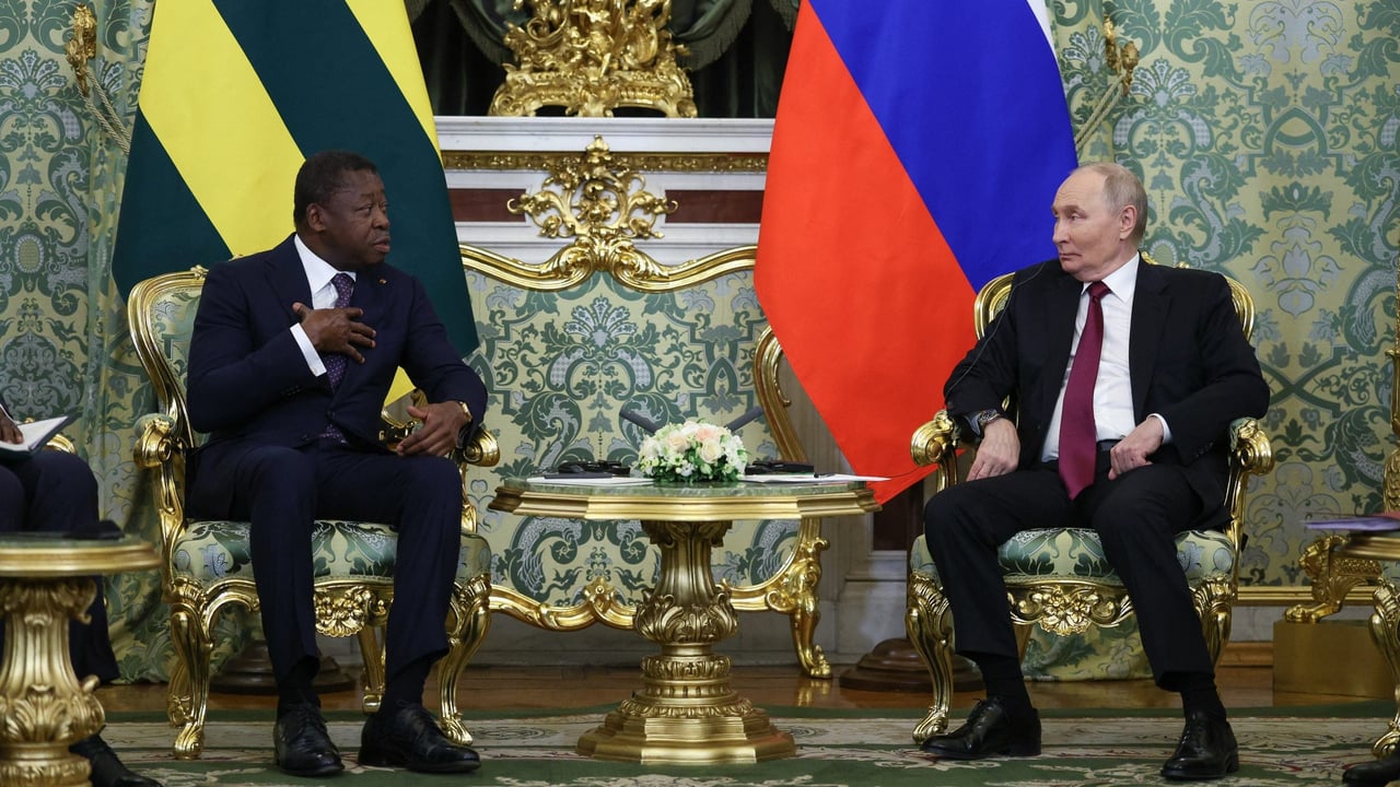 Togo : inquiétudes politiques face à l&rsquo;arrivée de l&rsquo;Africa Corps et de conseillers turcs