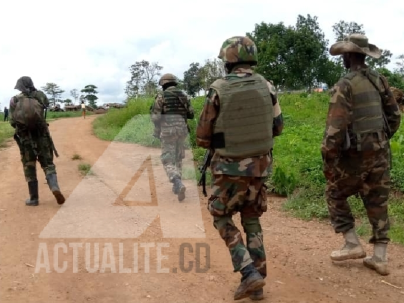 FARDC interdit les smartphones non autorisés au front pour éviter les fuites d&rsquo;informations