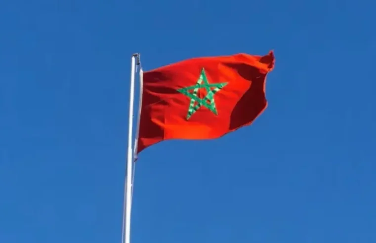 Insultes contre le drapeau marocain : l&rsquo;ambassade réagit après des incidents à aubervilliers