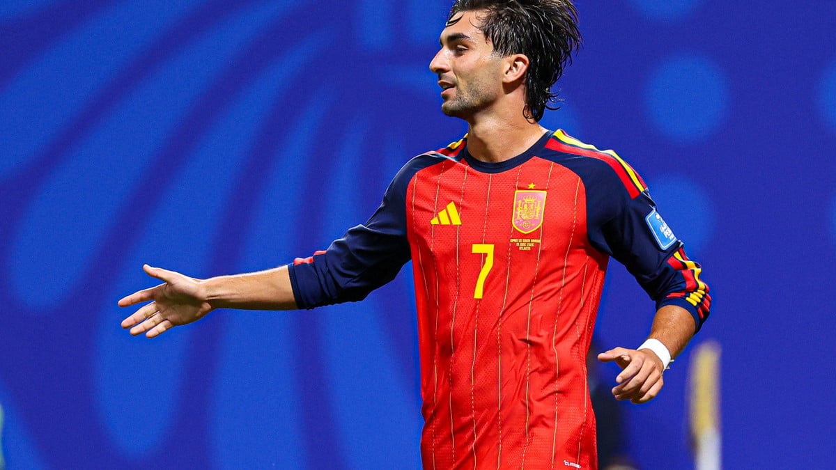 Ferran Torres en discussion pour le PSG : la position ferme du FC Barcelone