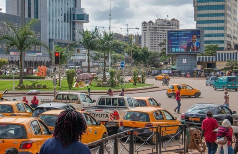 Yaoundé: les taxis doivent s&rsquo;enregistrer en ligne pour continuer à rouler