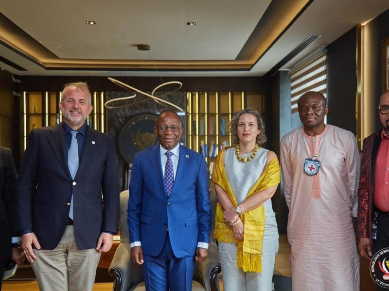 Renforcement de la coopération humanitaire entre la RDC et le CICR pour les détenus