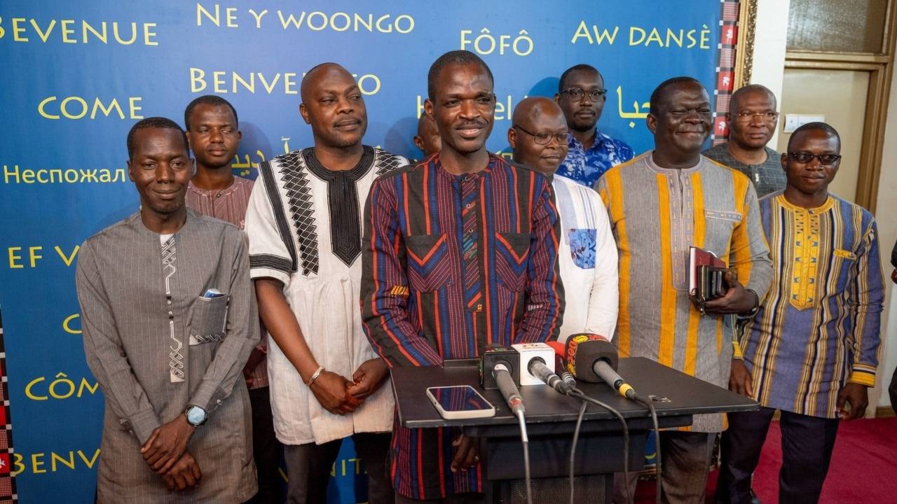Rupture diplomatique du Burkina Faso et la France : le départ des représentants burkinabè de Paris