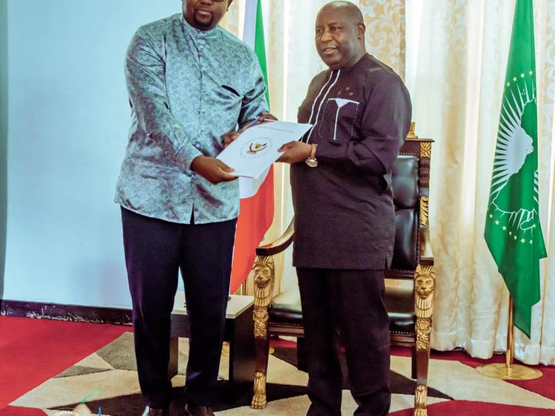 Diplomatie africaine : l&rsquo;émissaire de Tshisekedi en mission à Gitega après Kampala et Lomé