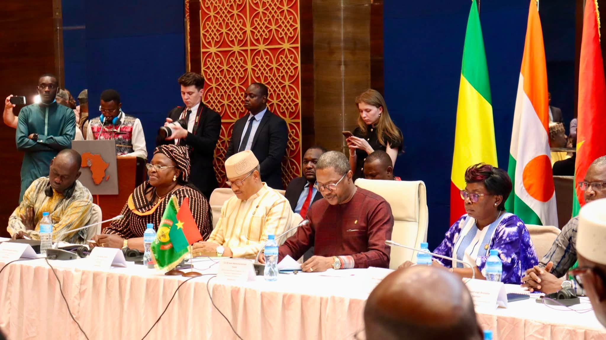 L&rsquo;alliance militaire du Sahel en question face à l&rsquo;intensification des violences
