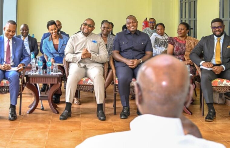 Tshisekedi envoie son représentant pour renforcer la coopération avec l&rsquo;Ouganda
