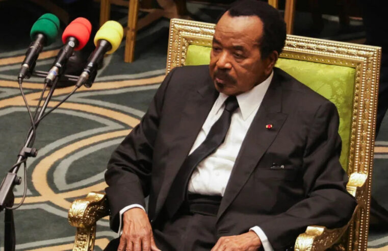 Cameroun : la réponse du parti au pouvoir face aux critiques sur l&rsquo;absence du président