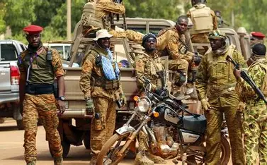 Burkina Faso : comment l&rsquo;armée résiste malgré les attaques terroristes